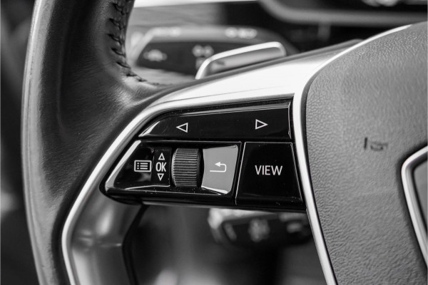 Audi e-tron e-tron 50 Quattro Launch Ed Advanced 71 kWh Pano Leder ACC 20"