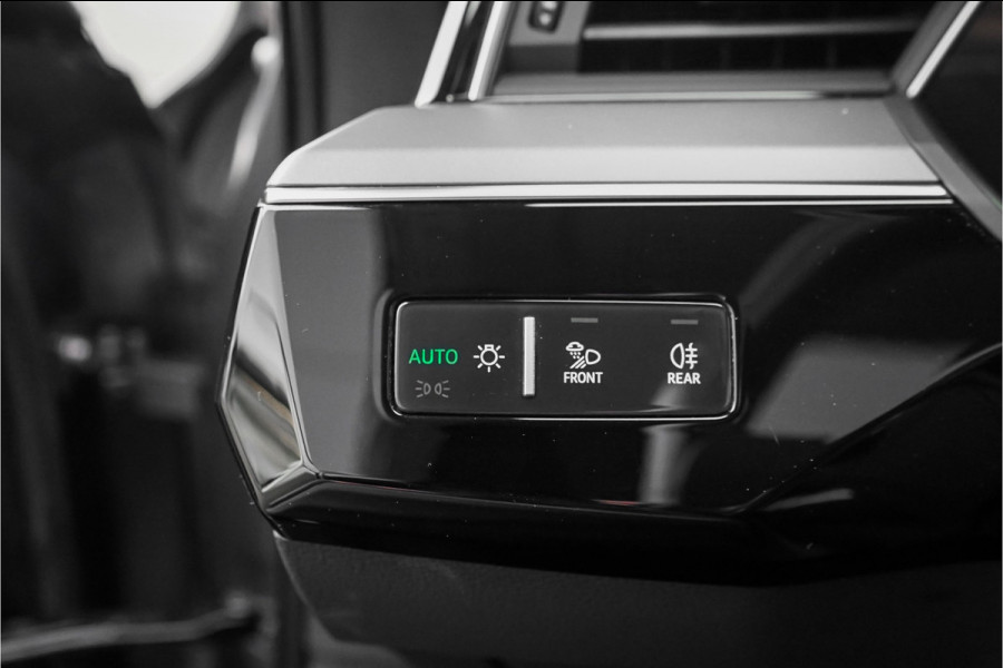 Audi e-tron e-tron 50 Quattro Launch Ed Advanced 71 kWh Pano Leder ACC 20"