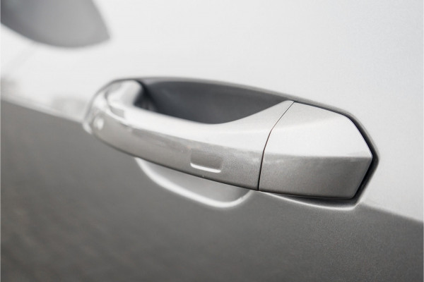 Audi e-tron e-tron 50 Quattro Launch Ed Advanced 71 kWh Pano Leder ACC 20"