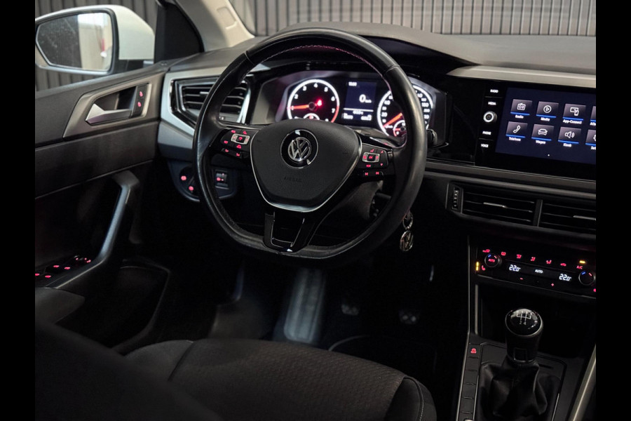 Volkswagen Polo 1.0 TSI Comfortline | CAMERA | CLIMA | STOELVERW. | CARPLAY