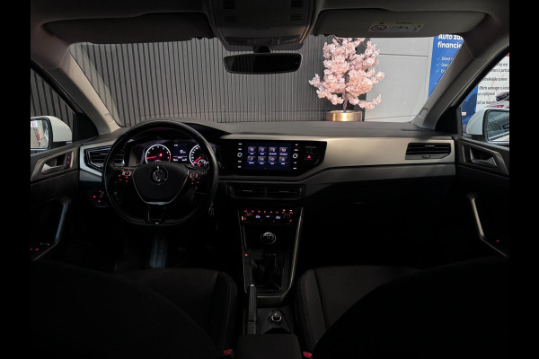 Volkswagen Polo 1.0 TSI Comfortline | CAMERA | CLIMA | STOELVERW. | CARPLAY
