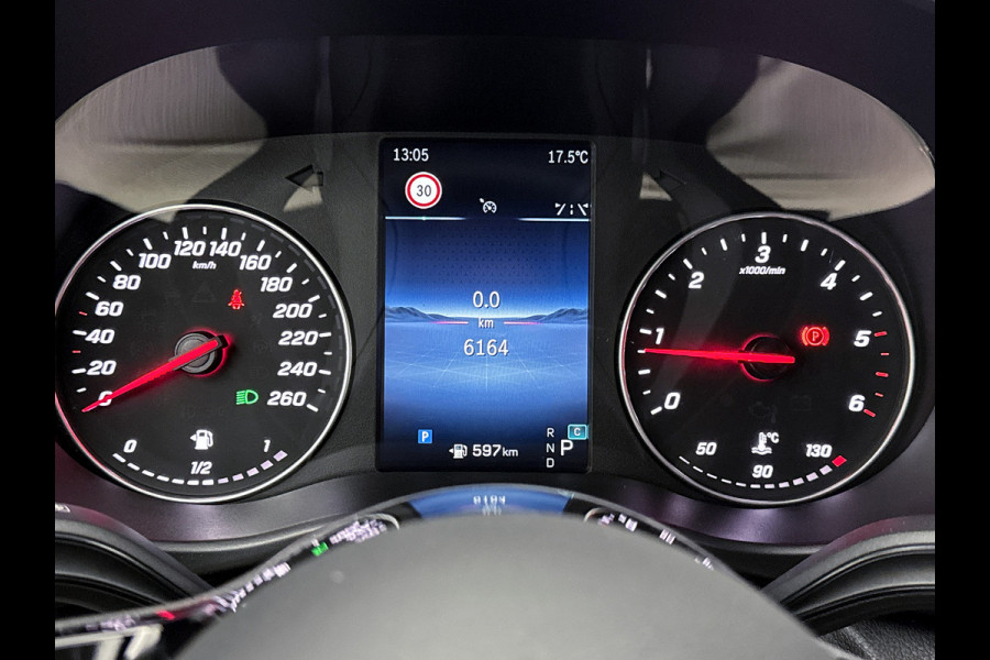 Mercedes-Benz Vito 116 CDI L2 Pro Led voor + achter Parkeerpakket Achterklep Trekhaak Achteruitrijcamera Apple Carplay/Android Auto Betimmering Cru
