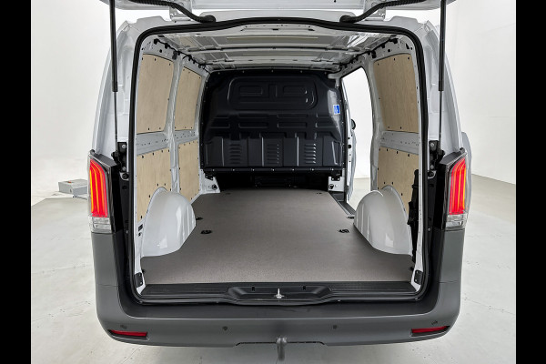 Mercedes-Benz Vito 116 CDI L2 Pro Led voor + achter Parkeerpakket Achterklep Trekhaak Achteruitrijcamera Apple Carplay/Android Auto Betimmering Cru