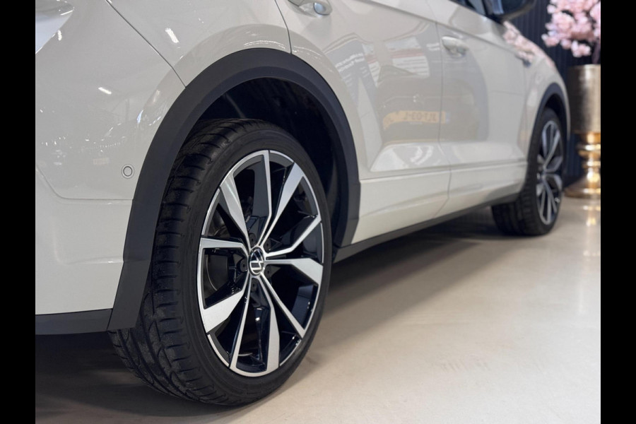 Volkswagen T-Roc 1.5 TSI R-Line PANO | IQ LED | KEYLESS | VIRTUAL | CAMERA | VOL!