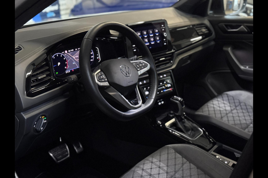 Volkswagen T-Roc 1.5 TSI R-Line PANO | IQ LED | KEYLESS | VIRTUAL | CAMERA | VOL!