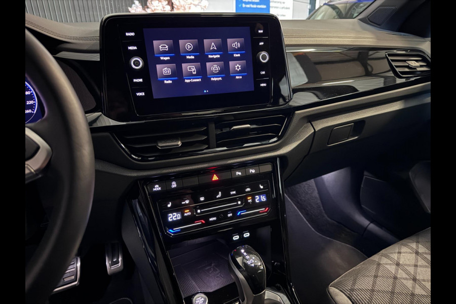 Volkswagen T-Roc 1.5 TSI R-Line PANO | IQ LED | KEYLESS | VIRTUAL | CAMERA | VOL!
