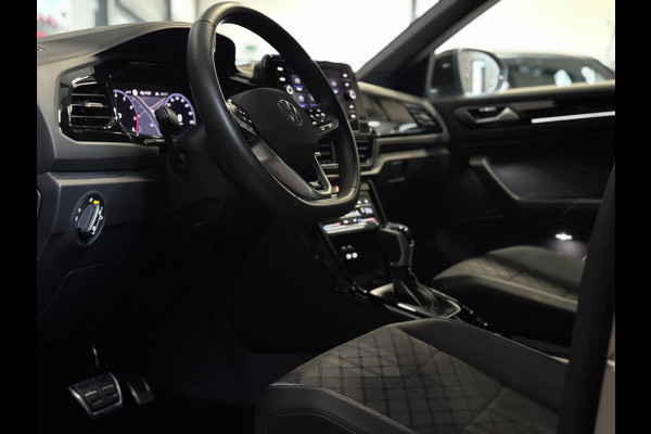 Volkswagen T-Roc 1.5 TSI R-Line PANO | IQ LED | KEYLESS | VIRTUAL | CAMERA | VOL!