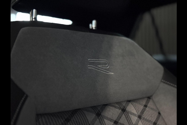 Volkswagen T-Roc 1.5 TSI R-Line PANO | IQ LED | KEYLESS | VIRTUAL | CAMERA | VOL!