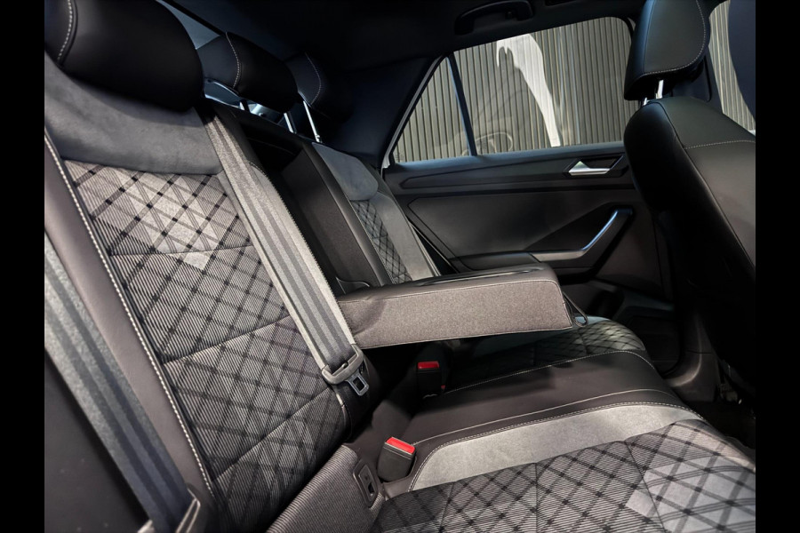 Volkswagen T-Roc 1.5 TSI R-Line PANO | IQ LED | KEYLESS | VIRTUAL | CAMERA | VOL!