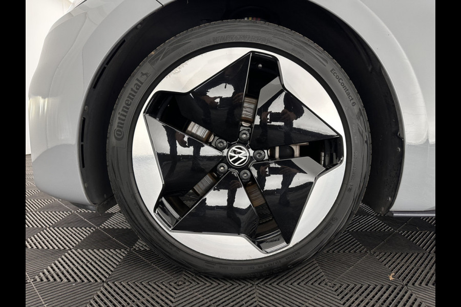 Volkswagen ID.3 First Max 58 kWh [ 3-Fase-11kW ] {SOH-92%} (INCL-BTW) *PANO | HEAD-UP | ADAPTIVE-CRUISE | FULL-LED | BLINDSPOT | CAMERA | KEYLESS | MICROFIBRE | AMBIENTLIGHT | NAVI-FULLMAP | DAB+ | ECC | HEATED-SPORTSEATS | DIGI-COCKPIT | 20"ALU*