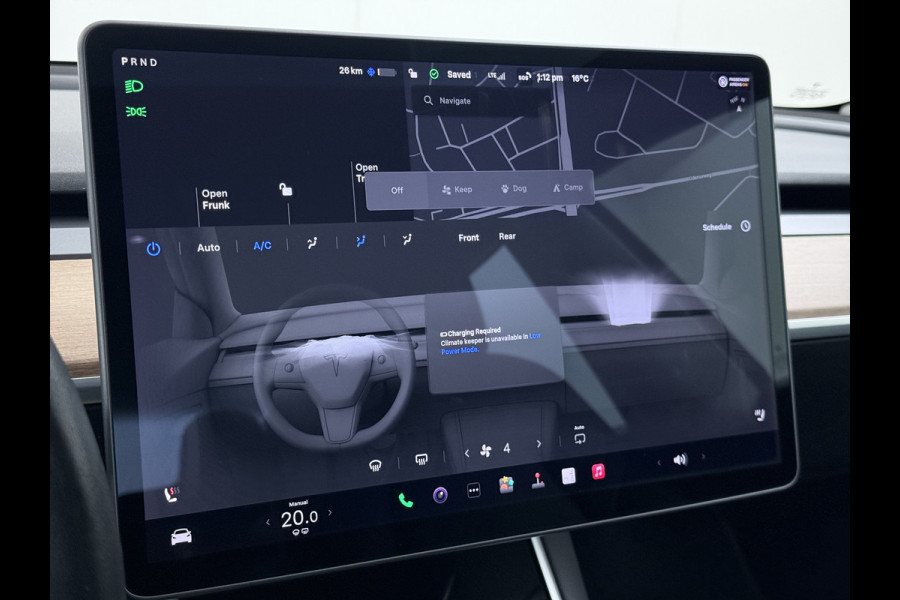 Tesla Model 3 Long Range AWD 75kWh Trekhaak Lmv 18" AutoPilot FSD Leder Panoramadak Adaptive-Cruise Camera's Elektr.-Stuur+Stoelen+Spiegels+Ge Navi LED Comfortstoelen ACC DAB Voorverwarmen interieur via App Keyless One-Pedal-Drive 4WD 1.000KG Trekgewicht Origineel Nederlandse Auto Fabrieksgarantie op Batterij en Motor tot 192.000km/18-11-2027