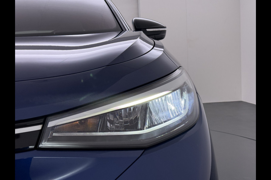 Volkswagen ID.4 First 82kWh SOH 93% Warmtepomp Trekhaak Adap.Cruise Navi Ecc Camera Apple Carplay Android Auto Pdc Lmv  20" Privacy Glas Led Rijstrooksensor Stuur+Stoelverwarming Origineel Nederlandse Auto