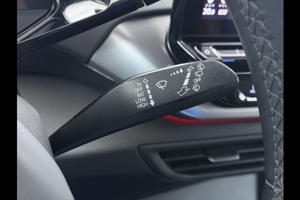 Volkswagen ID.4 First 82kWh SOH 93% Warmtepomp Trekhaak Adap.Cruise Navi Ecc Camera Apple Carplay Android Auto Pdc Lmv  20" Privacy Glas Led Rijstrooksensor Stuur+Stoelverwarming Origineel Nederlandse Auto