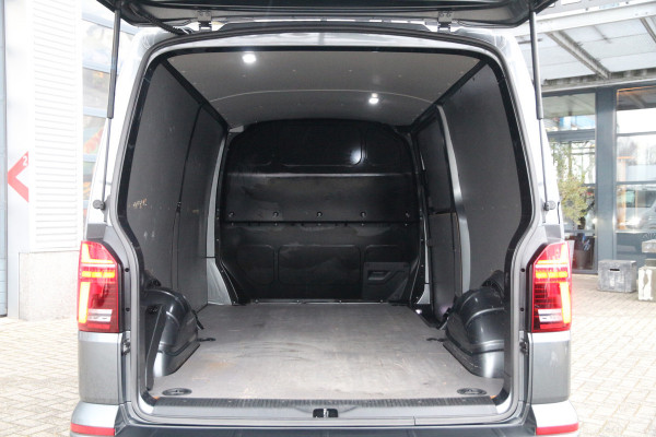 Volkswagen Transporter 2.0 TDI 150 | Aut. | L2H1 | Navi | Camera | Cruise..