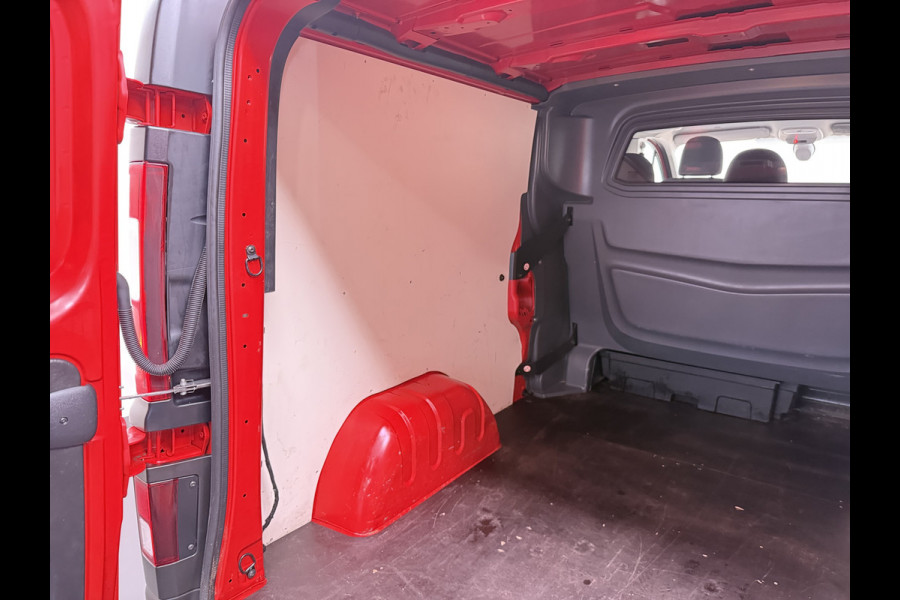 Opel Vivaro 1.6CDTI L2H1 Dubbele Cabine 5-Persoons Euro 6 Airco Navi Cruise Control Regen-Lichtsensor Pdc Betonplex Vloer Wandbetimmering Schuifdeuren 1e Eigenaar Origineel Nederlandse Auto