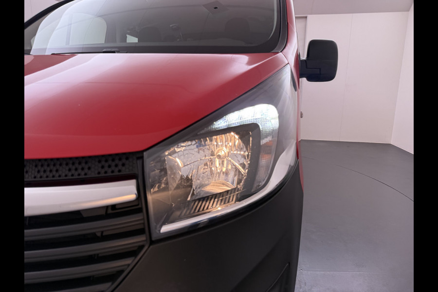 Opel Vivaro 1.6CDTI L2H1 Dubbele Cabine 5-Persoons Euro 6 Airco Navi Cruise Control Regen-Lichtsensor Pdc Betonplex Vloer Wandbetimmering Schuifdeuren 1e Eigenaar Origineel Nederlandse Auto