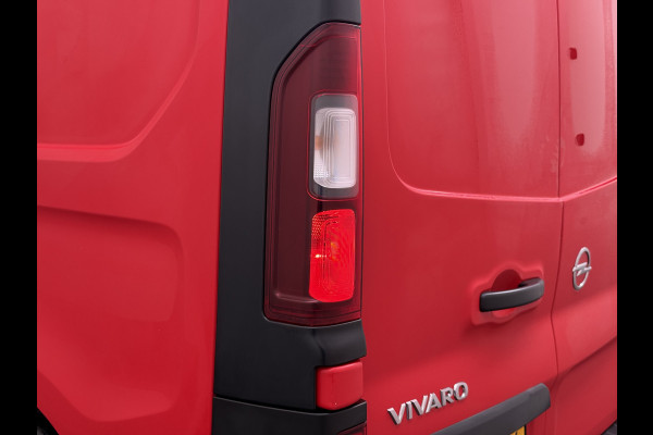 Opel Vivaro 1.6CDTI L2H1 Dubbele Cabine 5-Persoons Euro 6 Airco Navi Cruise Control Regen-Lichtsensor Pdc Betonplex Vloer Wandbetimmering Schuifdeuren 1e Eigenaar Origineel Nederlandse Auto