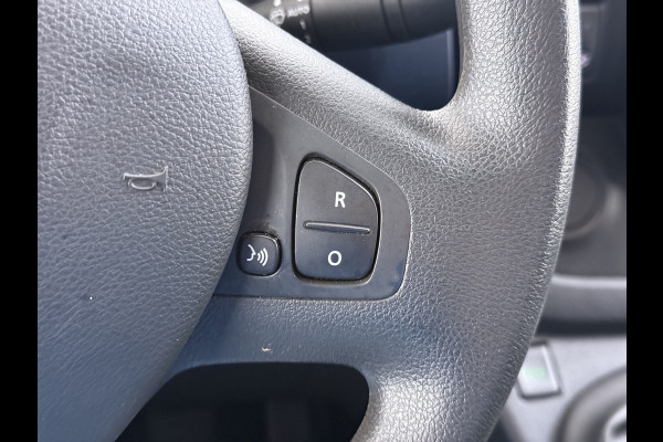 Opel Vivaro 1.6CDTI L2H1 Dubbele Cabine 5-Persoons Euro 6 Airco Navi Cruise Control Regen-Lichtsensor Pdc Betonplex Vloer Wandbetimmering Schuifdeuren 1e Eigenaar Origineel Nederlandse Auto