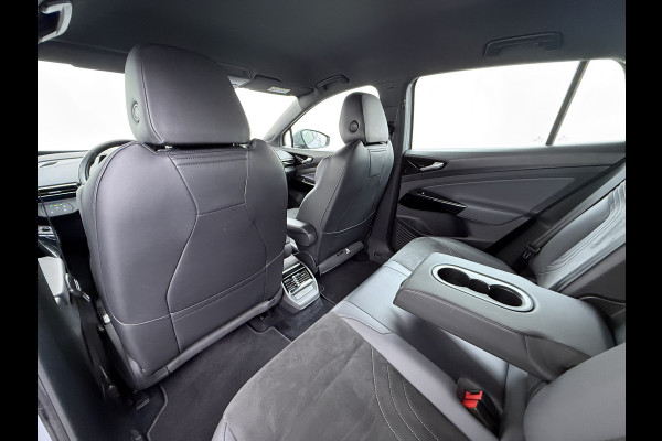 Volkswagen ID.4 Pro 82kWh SOH 91% ErgoActive Comfort Stoelen+Memory Adap.Cruise Navi Ecc Apple Carplay Android Auto Pdc Stuur+Stoelverwarming Lmv 19" Bluetooth Rijstrooksensor Style-pakket Elek.Stoelen 1e Eigenaar Origineel Nederlandse Auto