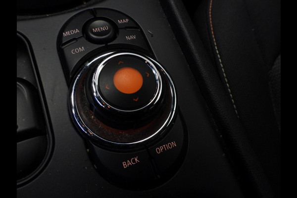 MINI Clubman 1.5 Aut. One Business Edition NAVI/CLIMA/PDC/17"LMV!