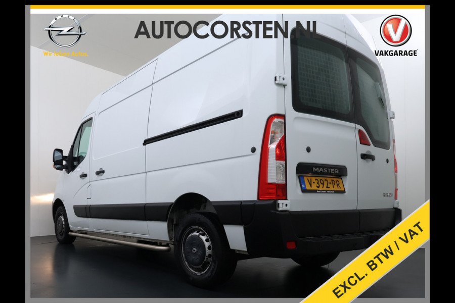 Renault Master T35 2.3DCI L2H2 3-Persoons 2X Schuifdeur Airco Camera Cruise Control Pdc Betonplex Vloer Wandbetimmering Schuifdeuren Achterdeuren Sidebars Euro 6 Origineel Nederlandse Auto