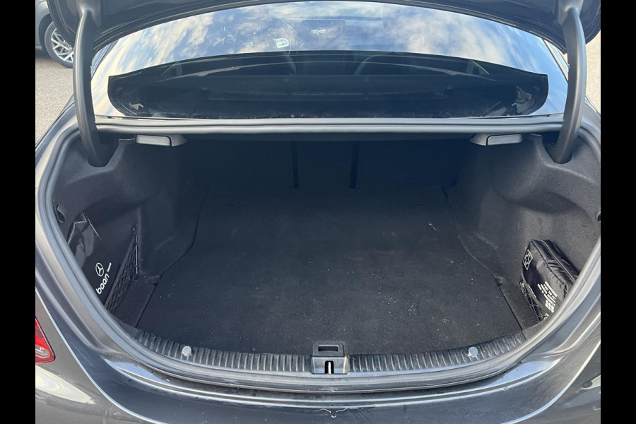 Mercedes-Benz C-Klasse 200 Business Solution AMG PANODAK | STOELVERWARMING | CAMERA | APPLE CARPLAY | MERCEDES-DEALER ONDERHOUDEN | ORIGINEEL NL | 2e EIGENAAR | 12 MND BOVAG GARANTIE