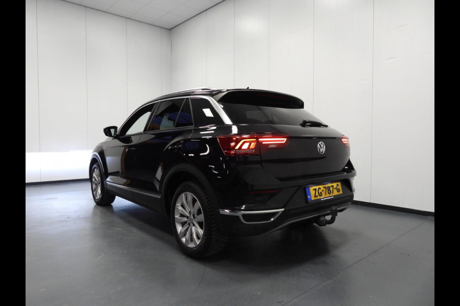 Volkswagen T-Roc 1.5 TSI Sport NAVI/CAMERA/LED/TREKH./17"LMV!