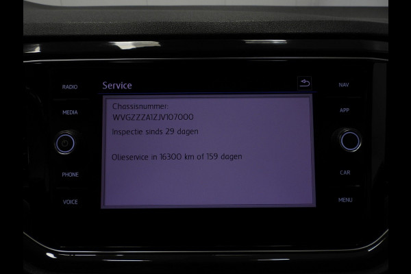 Volkswagen T-Roc 1.5 TSI Sport NAVI/CAMERA/LED/TREKH./17"LMV!