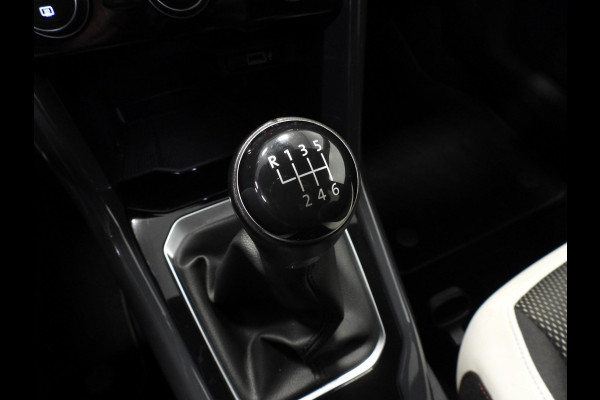 Volkswagen T-Roc 1.5 TSI Sport NAVI/CAMERA/LED/TREKH./17"LMV!