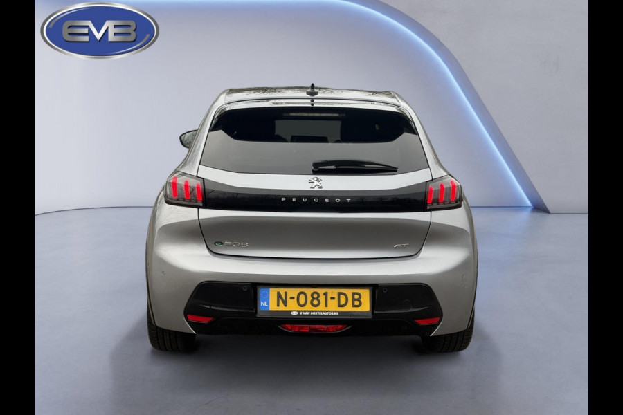 Peugeot e-208 EV GT Première 50 kWh, Panoramadak, achteruitrijcamera, stoelverwarming, 1/2 lederen sportinterieur, 17 inch