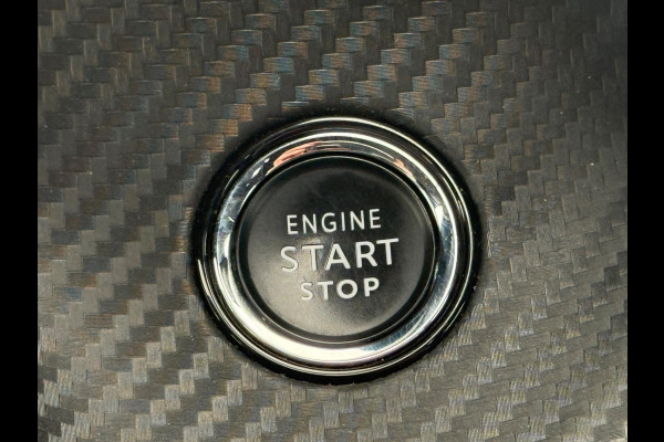 Peugeot e-208 EV GT Première 50 kWh, Panoramadak, achteruitrijcamera, stoelverwarming, 1/2 lederen sportinterieur, 17 inch