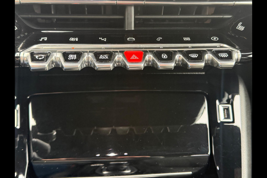 Peugeot e-208 EV GT Première 50 kWh, Panoramadak, achteruitrijcamera, stoelverwarming, 1/2 lederen sportinterieur, 17 inch