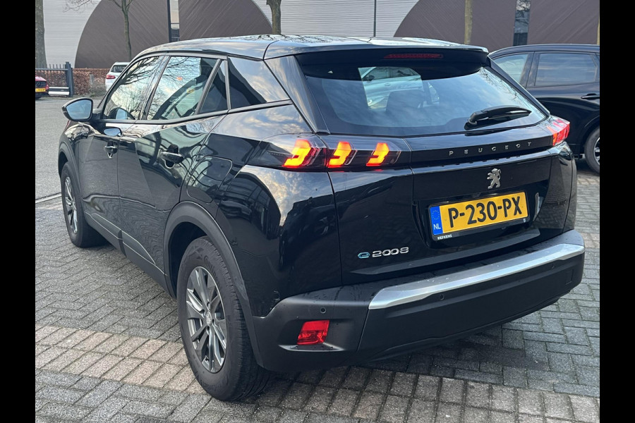 Peugeot e-2008 EV Active Pack 50 kWh SOH 91% | 3-FASE OPLADER | CAMERA | COMPLEET ONDERHOUDEN | RIJKLAAR | INCLUSIEF 12 MND BOVAG GARANTIE