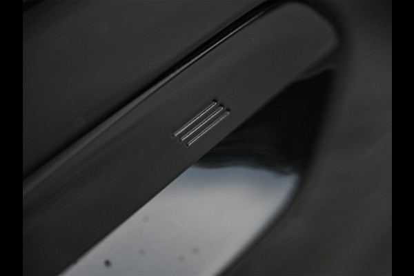 BMW 5 Serie 550e xDrive M Sport pro · Driving Assistant Professional · Stoel verwarming en ventilatie · Adaptive Suspension · Iconic Glow ·