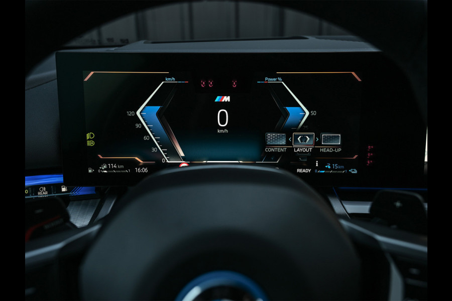 BMW 5 Serie 550e xDrive M Sport pro · Driving Assistant Professional · Stoel verwarming en ventilatie · Adaptive Suspension · Iconic Glow ·