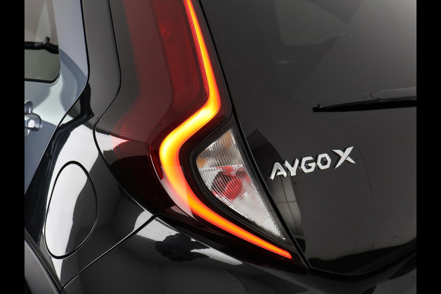 Toyota Aygo X 1.0 VVT-i MT Pulse | Apple Carplay & AndroidAUTO | Stoelverwarming | Camera |