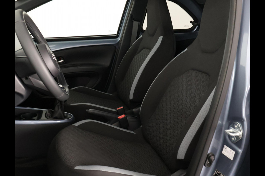 Toyota Aygo X 1.0 VVT-i MT Pulse | Apple Carplay & AndroidAUTO | Stoelverwarming | Camera |