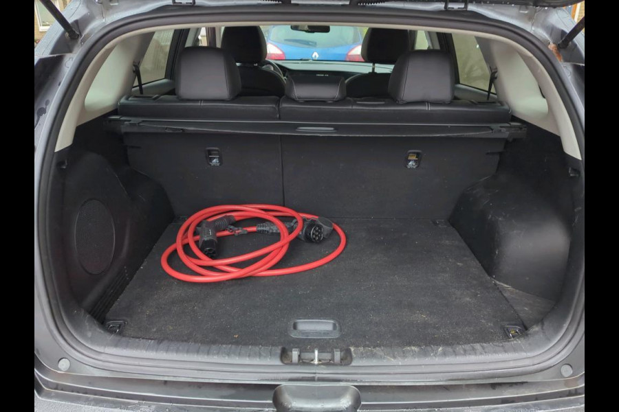 Kia e-Niro ExecutiveLine 64 kWh NL-AUTO | LEDER | PANODAK | 3 FASE