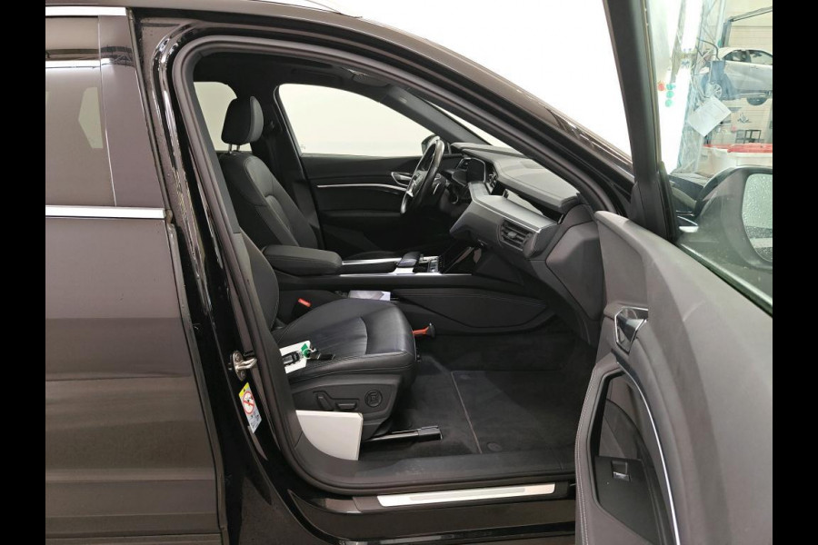 Audi e-tron 55 quattro Business edition Plus 95 kWh NL-AUTO | PANODAK | SOH 93% | TREKHAAK