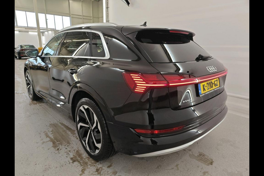 Audi e-tron 55 quattro Business edition Plus 95 kWh NL-AUTO | PANODAK | SOH 93% | TREKHAAK