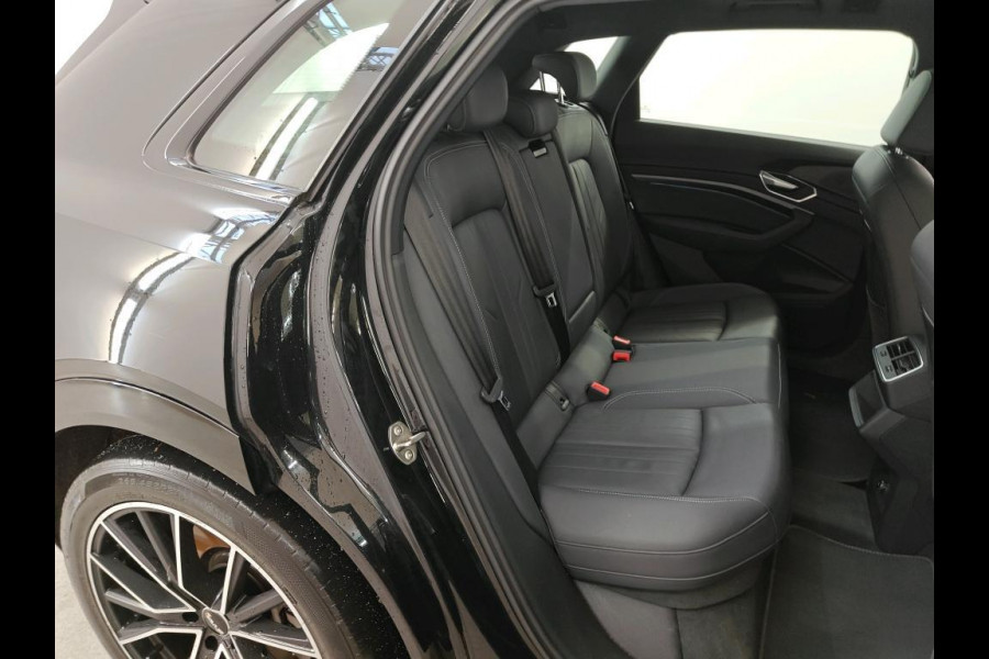 Audi e-tron 55 quattro Business edition Plus 95 kWh NL-AUTO | PANODAK | SOH 90% | LEDER