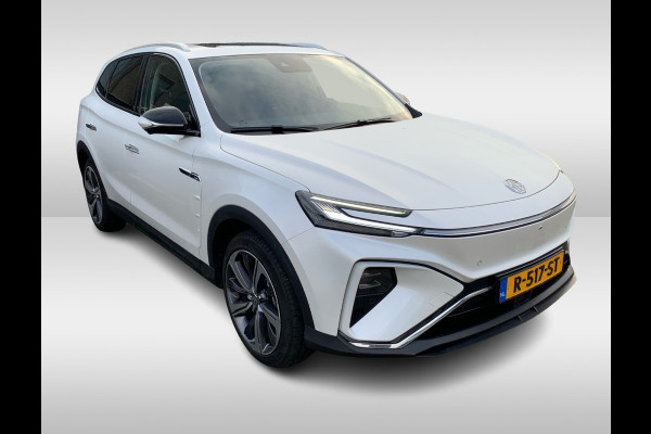 MG Marvel R Comfort 70 kWh / Panoramadak / Camera / Leder / Keyless / 19'' / Navigatie / DAB / Dodehoek / Warmtepomp / Virtual Cockpit
