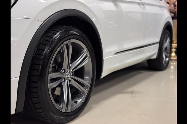 Volkswagen Tiguan 1.4 TSI ACT R-LINE | DSG | TREKHAAK