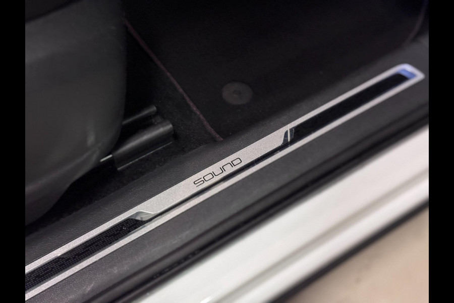 Volkswagen Tiguan 1.4 TSI ACT R-LINE | DSG | TREKHAAK