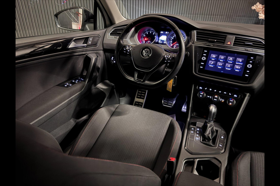 Volkswagen Tiguan 1.4 TSI ACT R-LINE | DSG | TREKHAAK