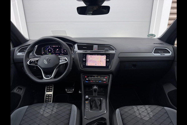 Volkswagen Tiguan 1.4 TSI eHybrid R-Line Pano/Trekhaak/HuD/Keyless