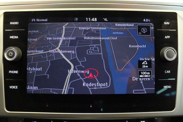 Volkswagen Passat 1.4 TSI ACT Highline Business R-line