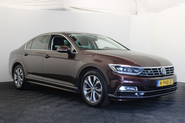 Volkswagen Passat 1.4 TSI ACT Highline Business R-line