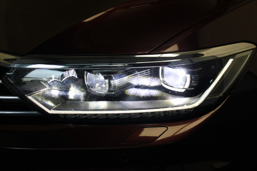 Volkswagen Passat 1.4 TSI ACT Highline Business R-line