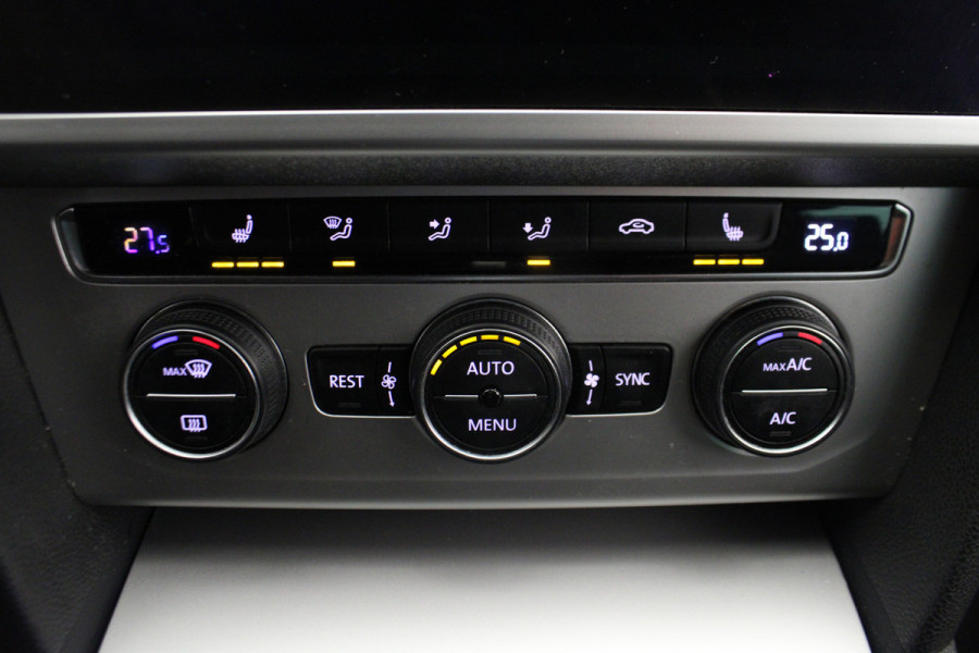 Volkswagen Passat 1.4 TSI ACT Highline Business R-line